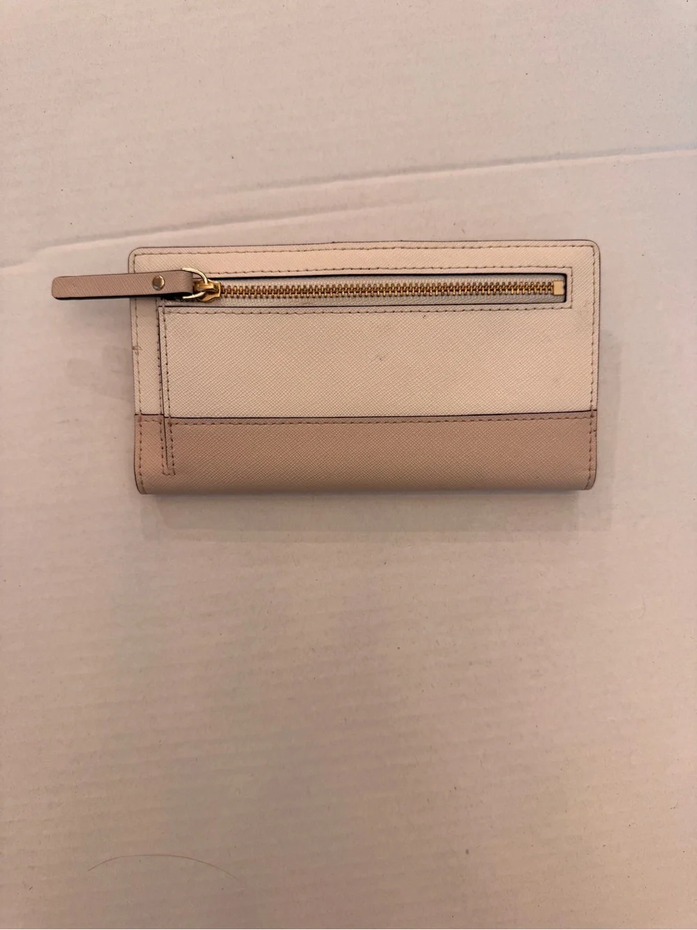 Kate Spade New York Beige Zip-Around Wristlet Wallet with Logo Accent Wristlet